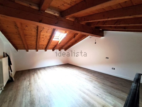 appartamento in vendita a Gandino