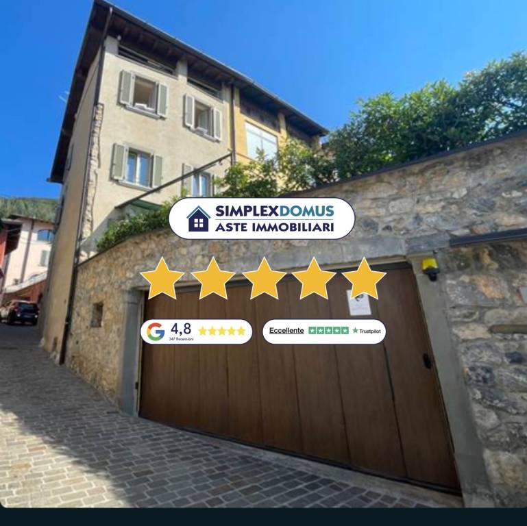 casa indipendente in vendita a Gandino