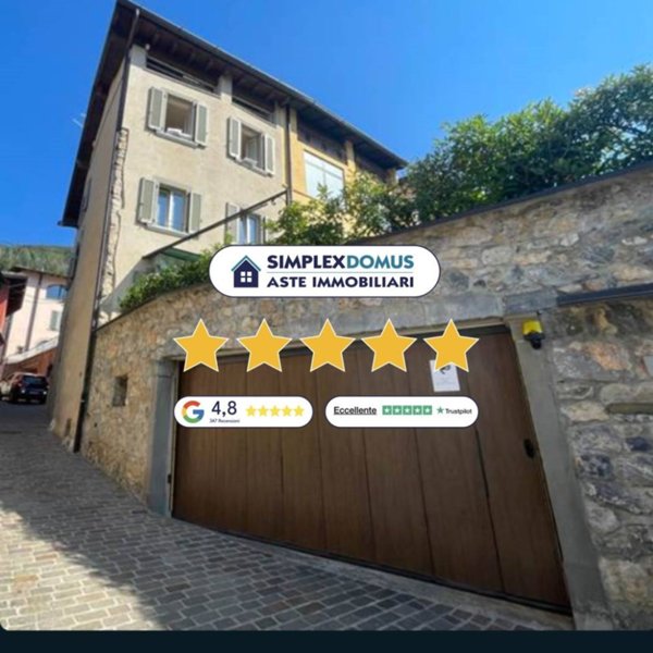 casa indipendente in vendita a Gandino