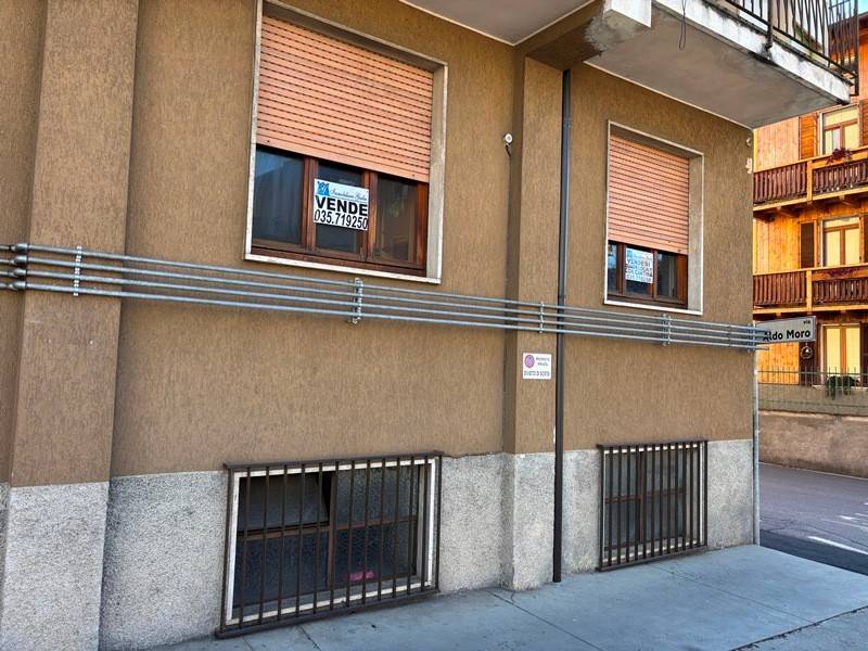 appartamento in vendita a Gandino