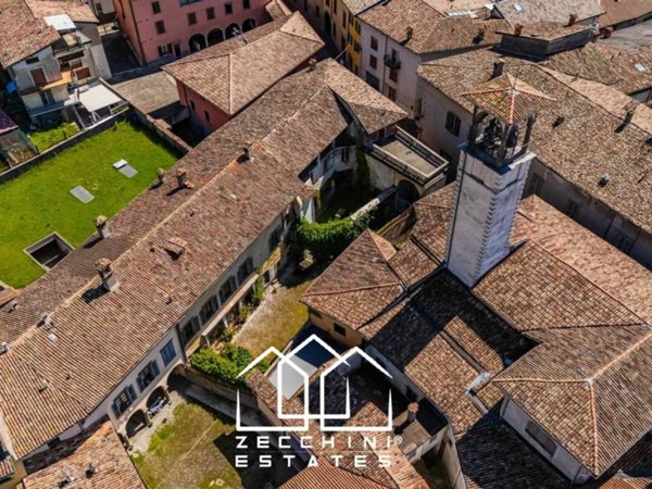 intera palazzina in vendita a Gandino