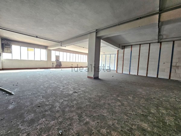 locale di sgombero in vendita a Gandino in zona Cirano