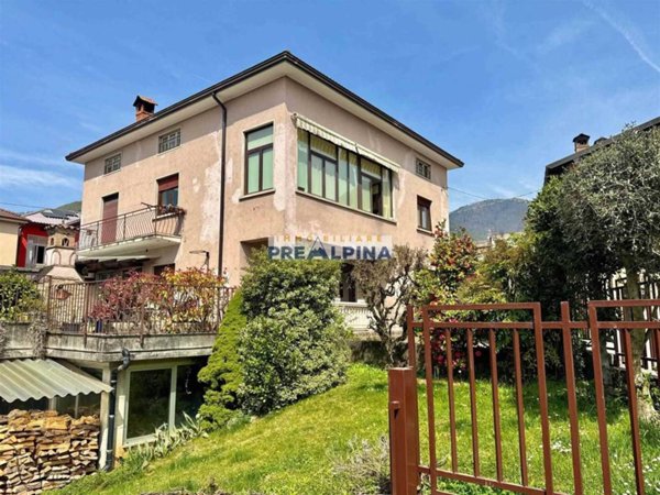 casa indipendente in vendita a Gandino in zona Cirano