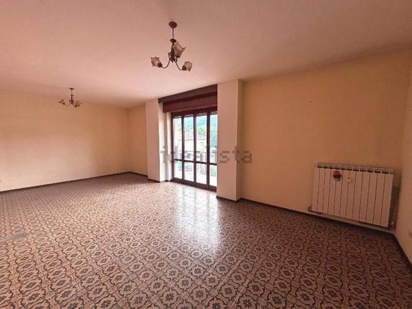 appartamento in vendita a Gandino in zona Barzizza