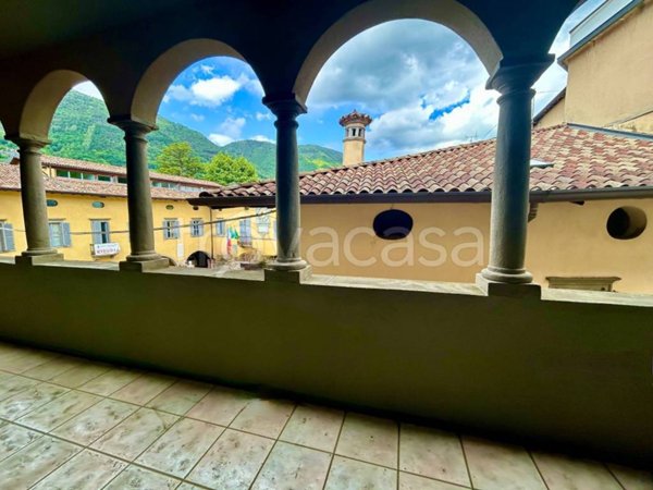 appartamento in vendita a Gandino in zona Cirano