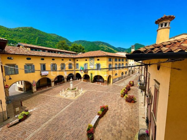 appartamento in vendita a Gandino in zona Cirano