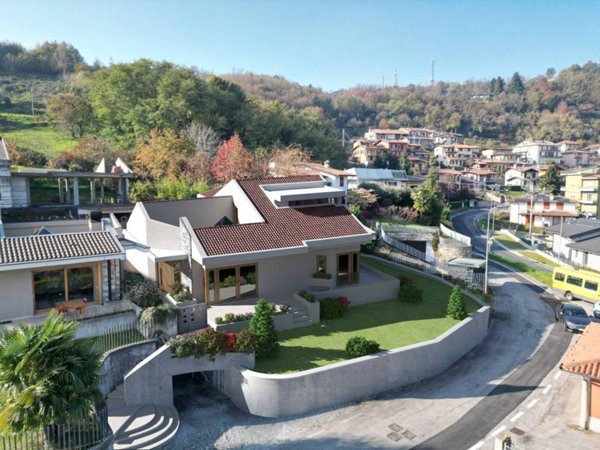 casa indipendente in vendita a Gandosso