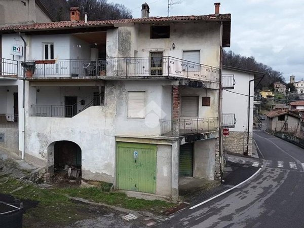 casa indipendente in vendita a Gandosso
