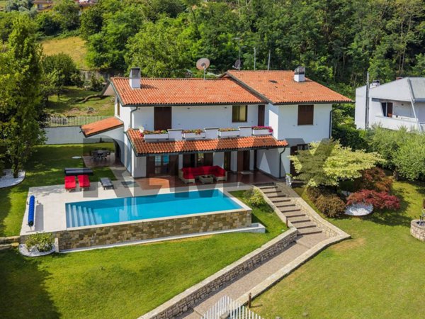 casa indipendente in vendita a Gandosso in zona Prato Alto