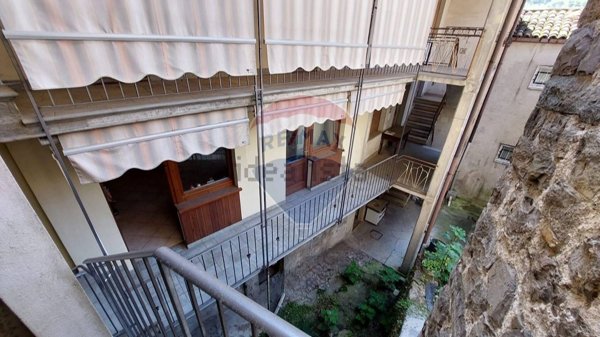 casa indipendente in vendita a Gaverina Terme