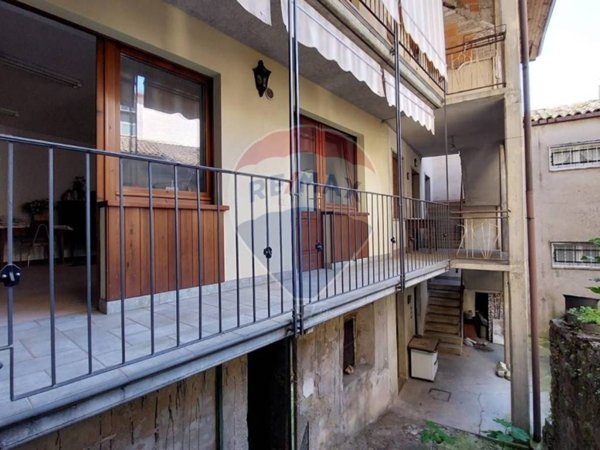 appartamento in vendita a Gaverina Terme