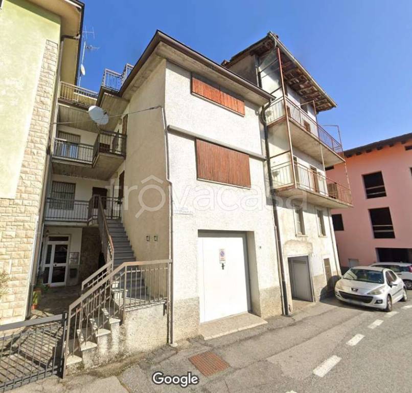 appartamento in vendita a Gaverina Terme
