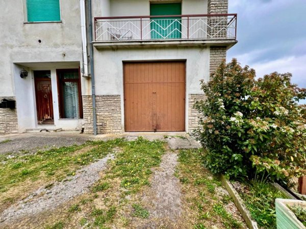 appartamento in vendita a Gaverina Terme