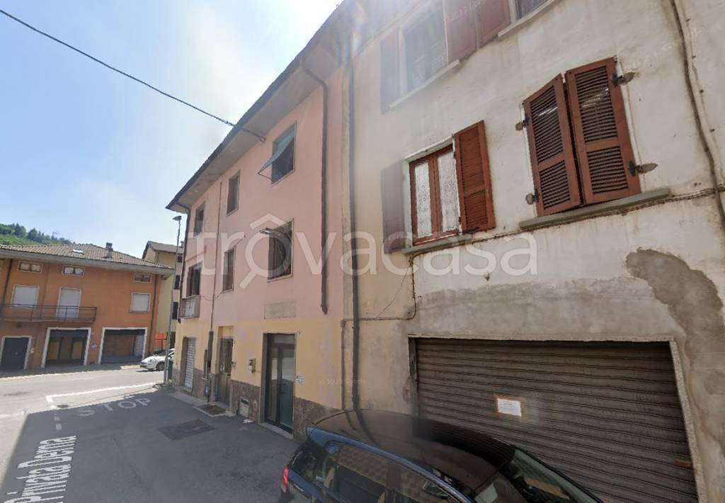 appartamento in vendita a Gazzaniga