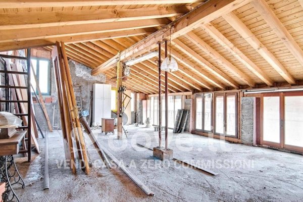 casa indipendente in vendita a Gazzaniga