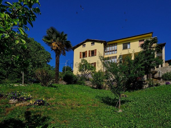 casa indipendente in vendita a Gazzaniga in zona Orezzo