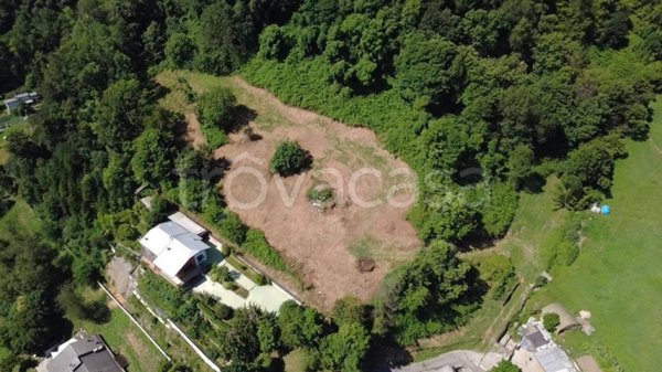 terreno agricolo in vendita a Gazzaniga