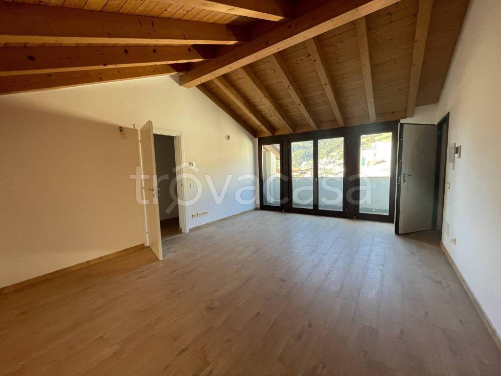 appartamento in vendita a Gazzaniga