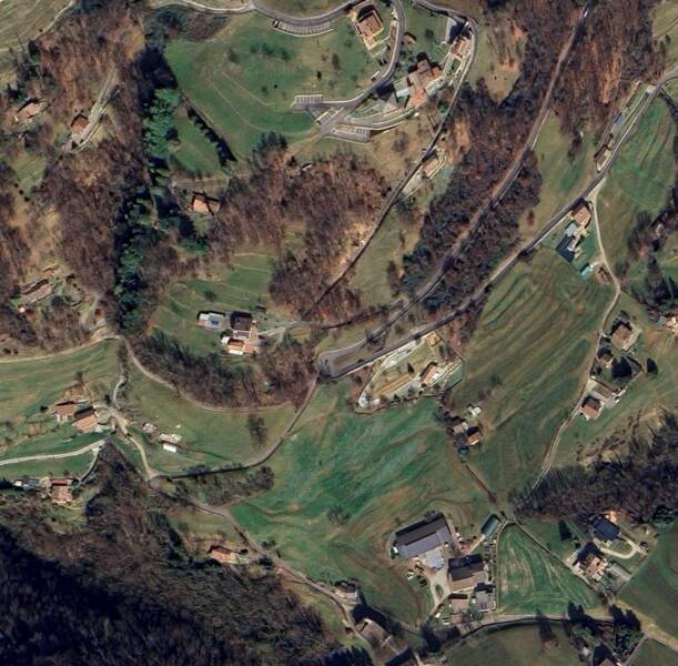 terreno edificabile in vendita a Gazzaniga in zona Orezzo