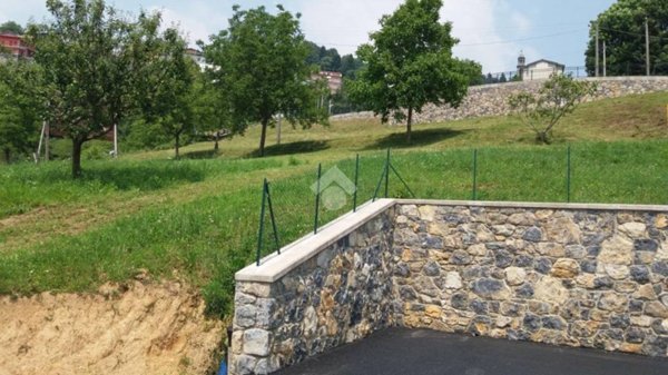 terreno agricolo in vendita a Gazzaniga in zona Orezzo