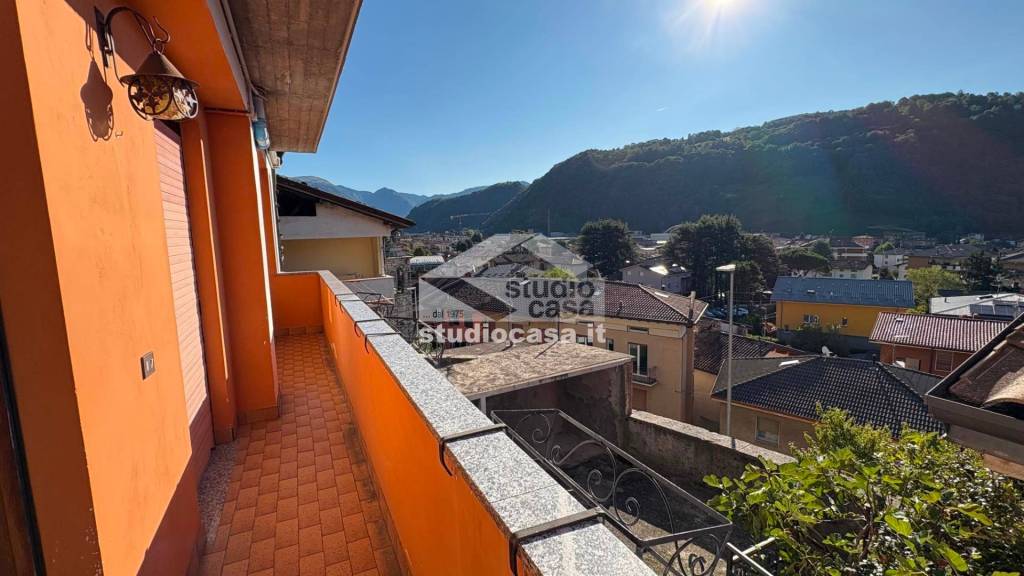 appartamento in vendita a Gazzaniga