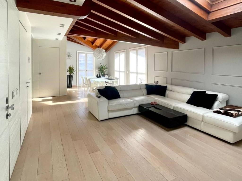 appartamento in vendita a Gazzaniga