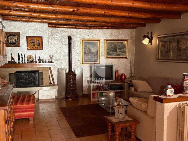 appartamento in vendita a Gazzaniga