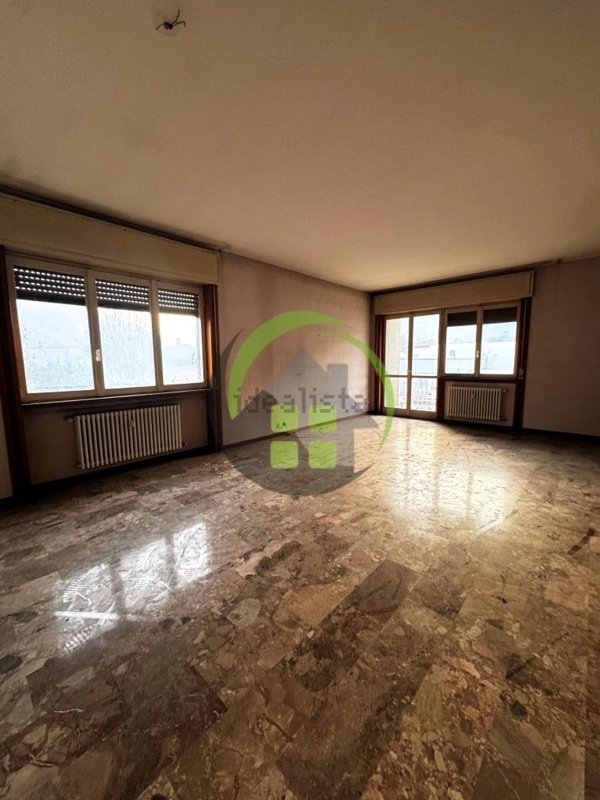 appartamento in vendita a Gazzaniga