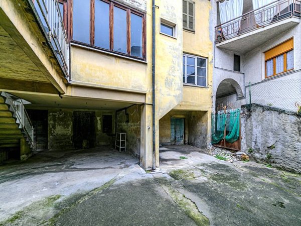casa indipendente in vendita a Gazzaniga