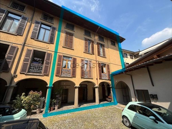 casa indipendente in vendita a Gazzaniga