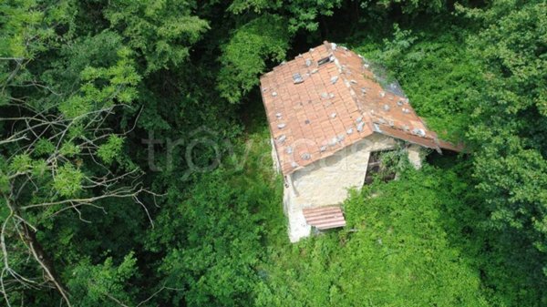 appartamento in vendita a Gazzaniga in zona Orezzo
