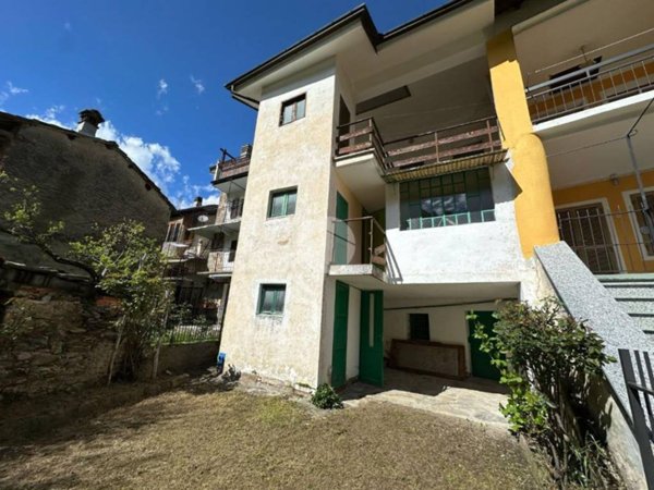 casa indipendente in vendita ad Alpette
