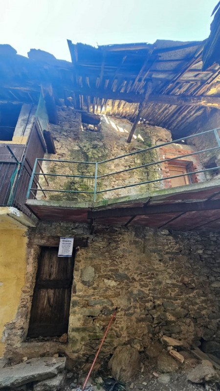 casa indipendente in vendita ad Alpette