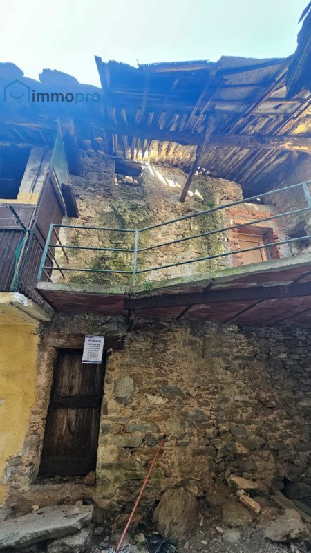 casa indipendente in vendita ad Alpette