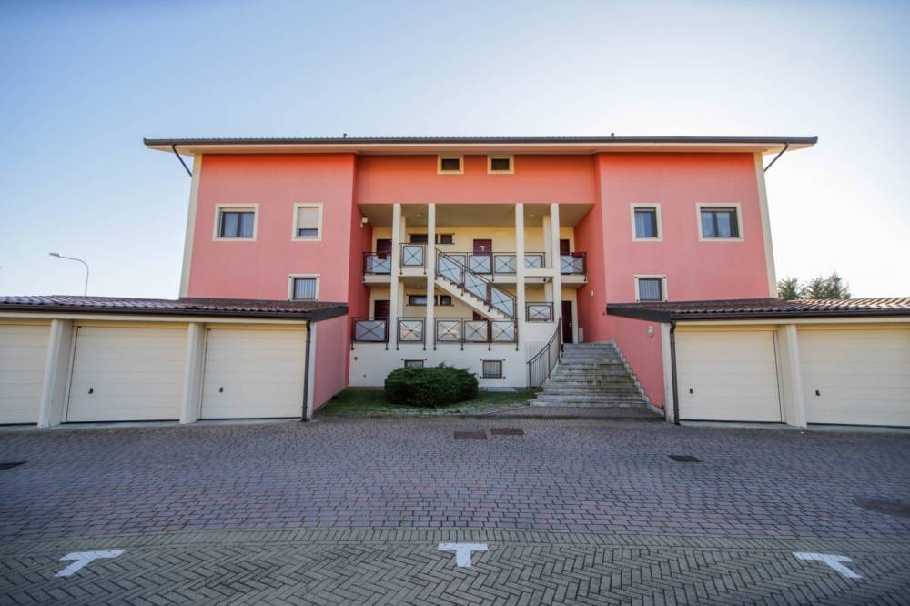 appartamento in vendita ad Alpette