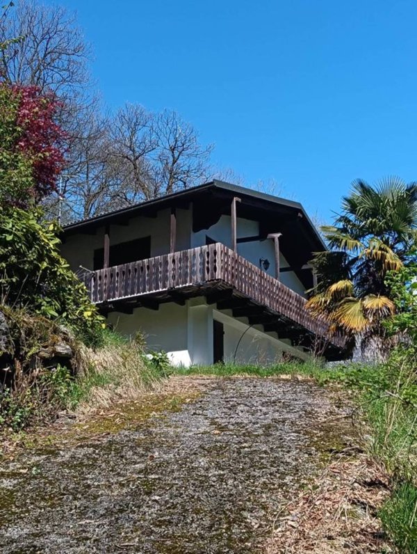 casa indipendente in vendita ad Alpette