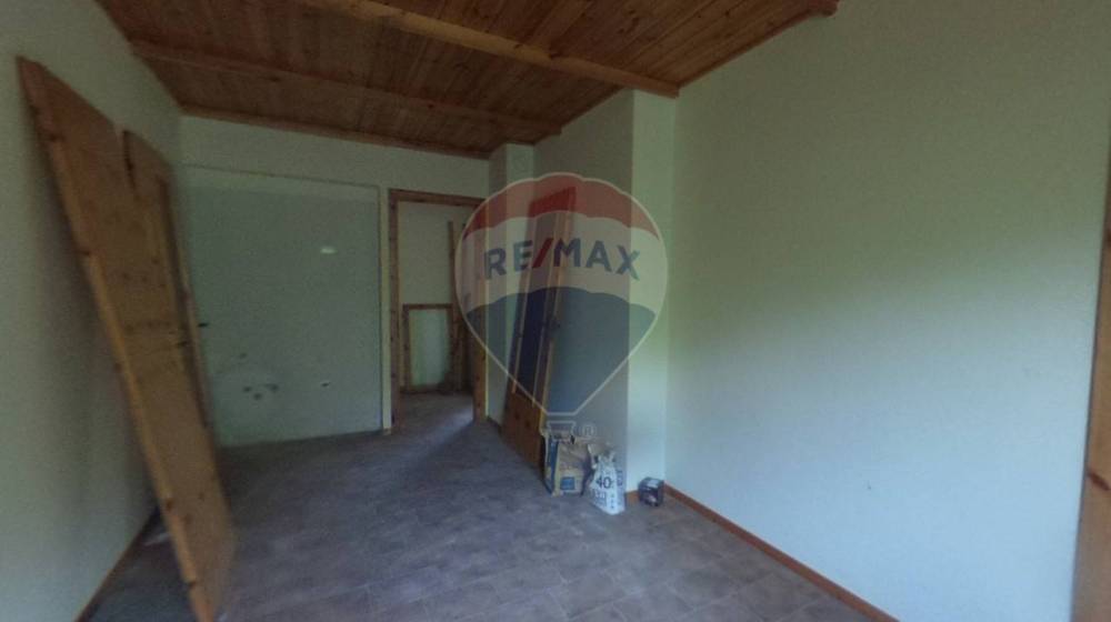 appartamento in vendita ad Alpette