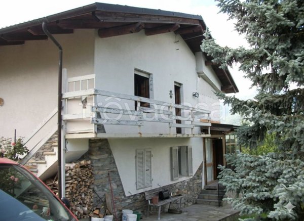 casa indipendente in vendita ad Alpette