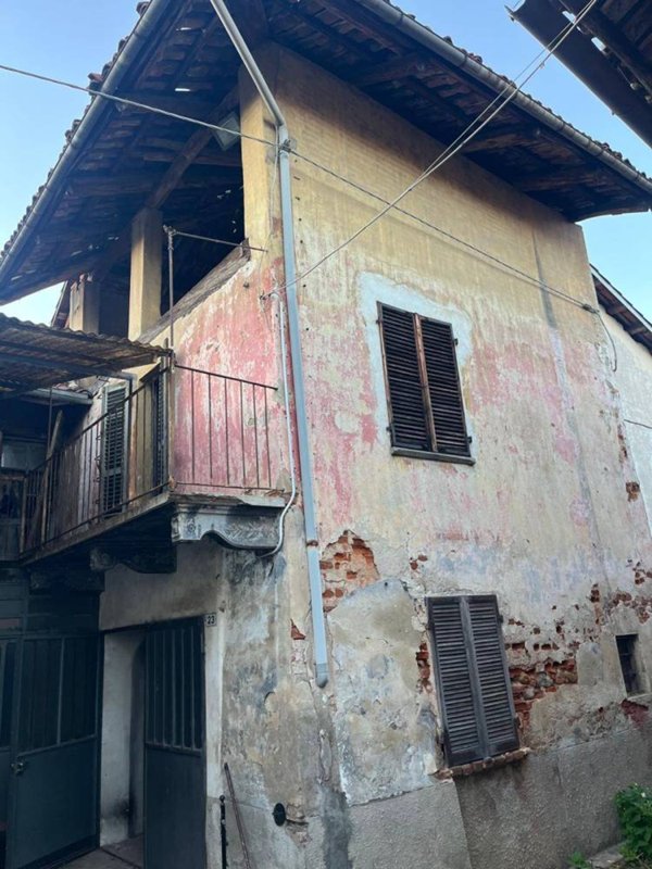 casa indipendente in vendita ad Alpette