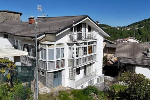 casa indipendente in vendita ad Alpette