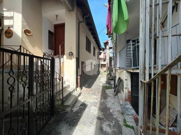 appartamento in vendita ad Alpette