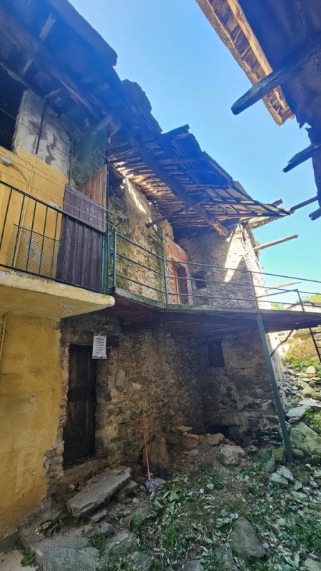appartamento in vendita ad Alpette