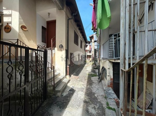 appartamento in vendita ad Alpette