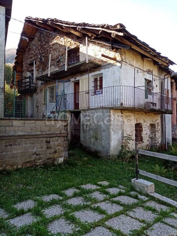appartamento in vendita ad Alpette