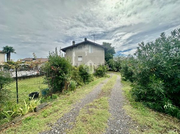 pentavano in vendita a Ghisalba