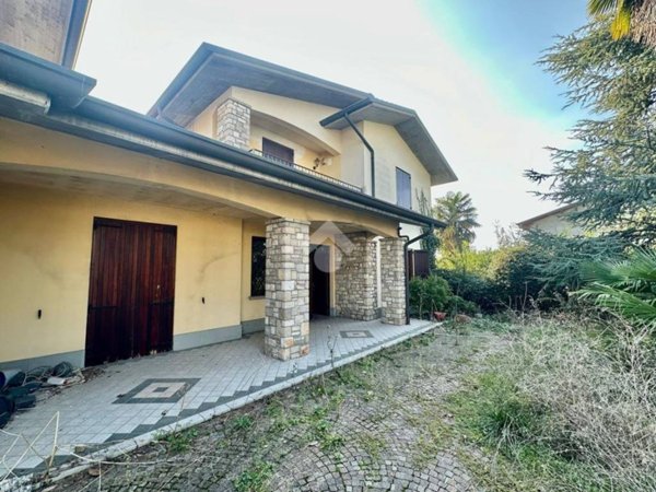 appartamento in vendita a Ghisalba