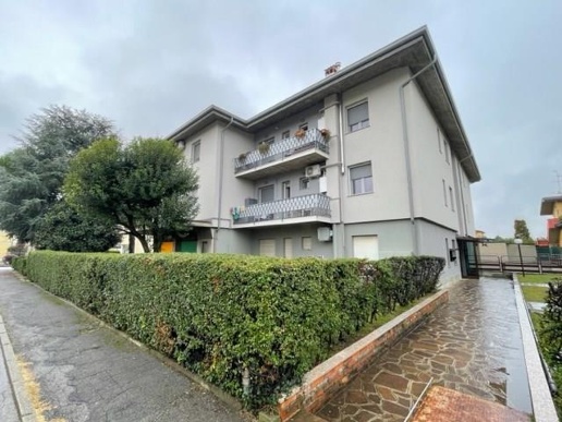 appartamento in vendita a Ghisalba