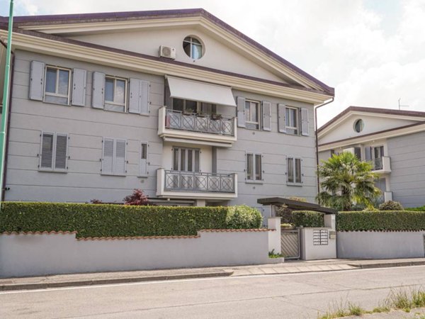 appartamento in vendita a Ghisalba