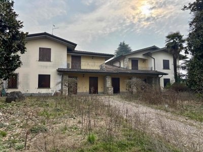 casa indipendente in vendita a Ghisalba