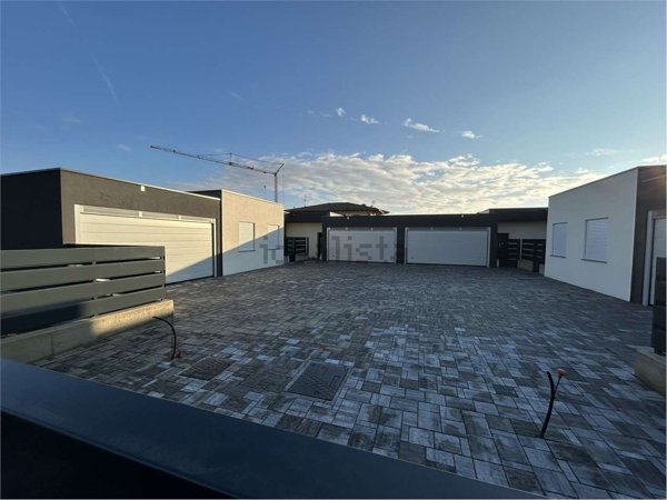 casa indipendente in vendita a Ghisalba